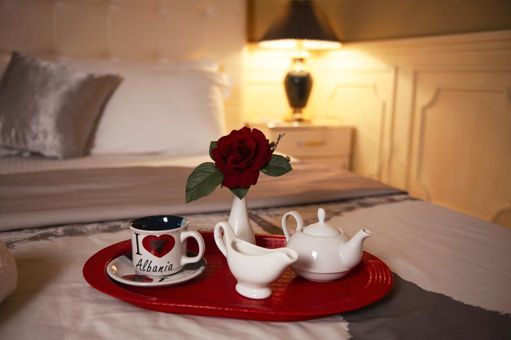Hotel Eagle Tirana Kültér fotó