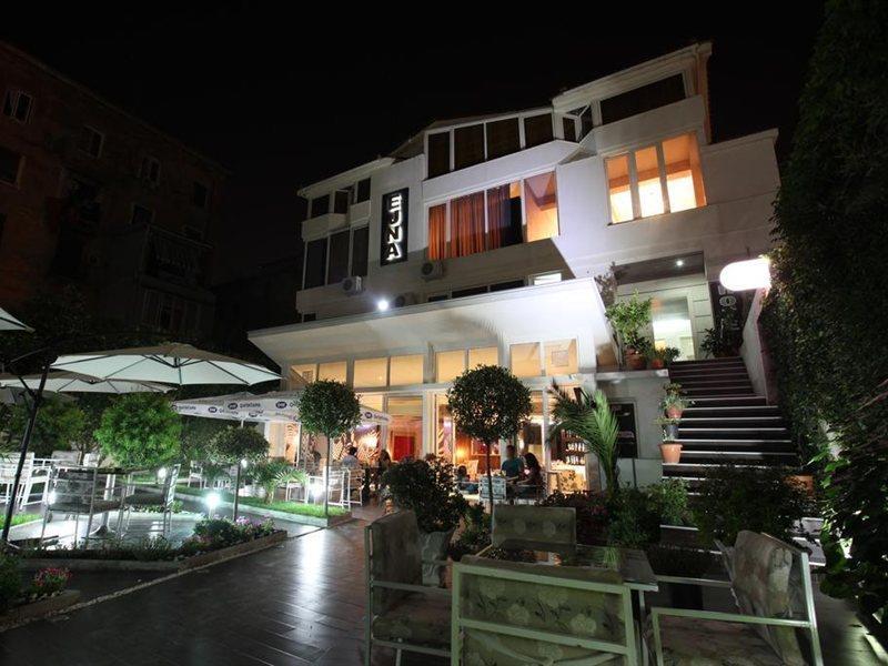 Hotel Eagle Tirana Kültér fotó